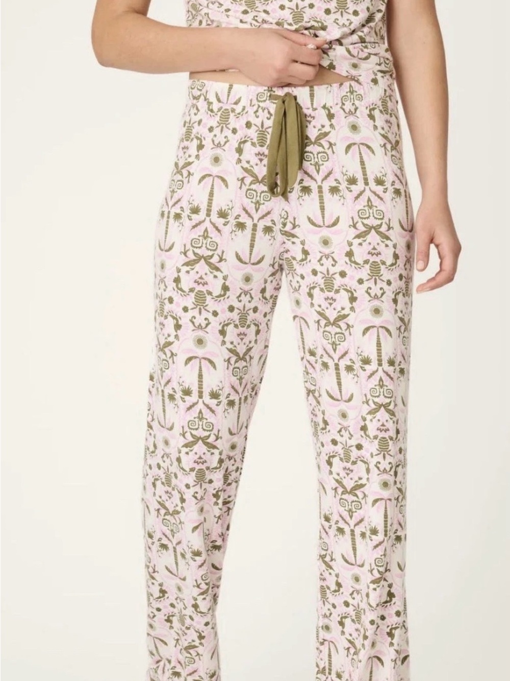 PJ Salvage Déjà Vu Dreams Tiki Time Open Leg Pants